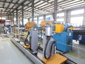 自動(dòng)彎管機(jī)